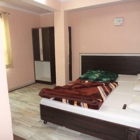 Hotel Gem Palace Τζαϊπούρ Εξωτερικό φωτογραφία